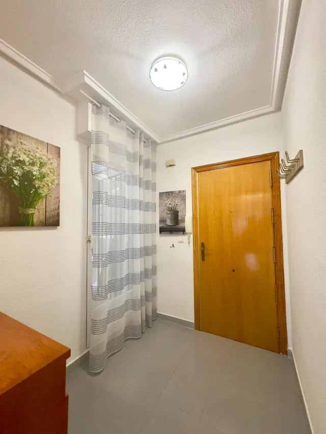 FANTASTICO APARTAMENTO EN EL CENTRO DE TORREVIEJA, IDEAL PARA PAREJAS — 15