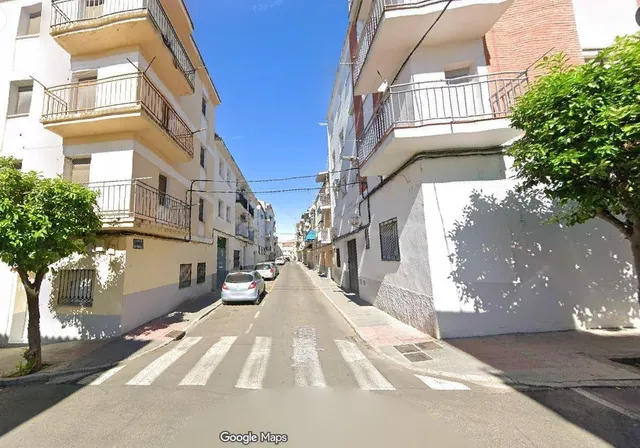 SE VENDE inmueble ALQUILADO en Coria - foto 3