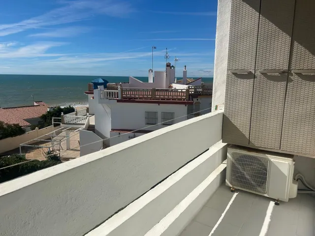 Hermoso estudio frente al mar — 8