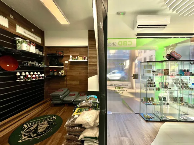 Local comercial 45m² en venta - torrevieja — 12