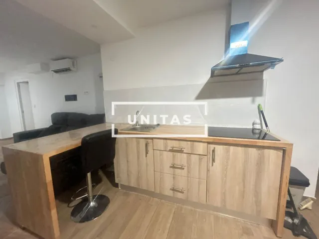 LOCAL COMERCIAL A LA VENTA - foto 3