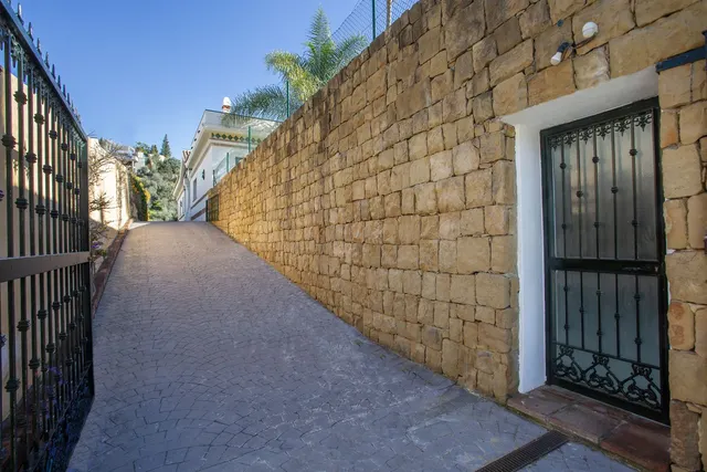 Chalet 5 habitaciones 550m² en venta - Riviera del sol — 47