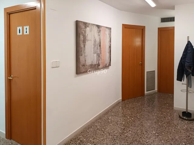 OFICINA EN VENTA EN LA ZONA ALTA DE LLEIDA — 8