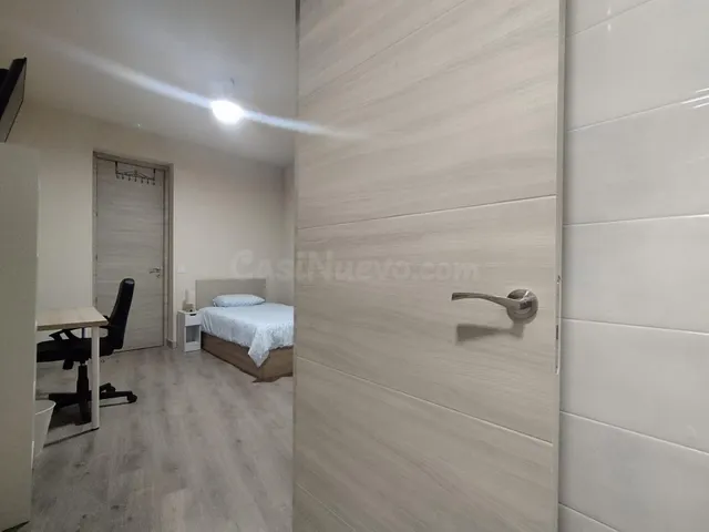 Habitación RC Magistral equipada con baño propio - foto 5