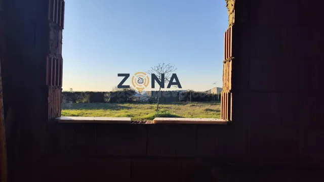 Oportunidad en Arrope (Cáceres): Vivienda para finalizar a t - foto 3
