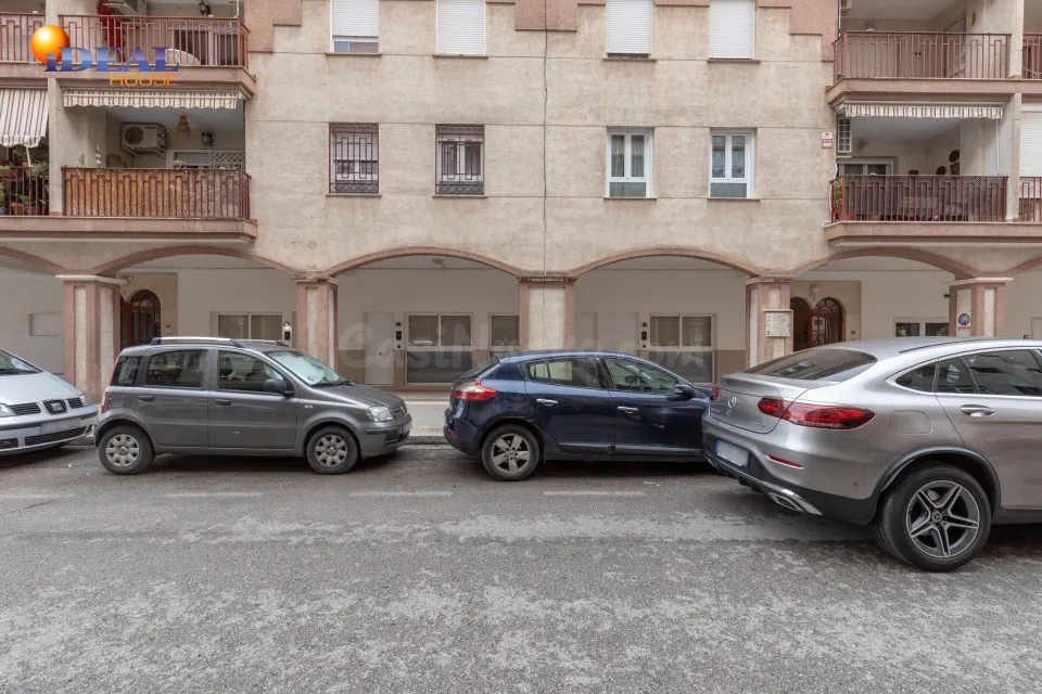 MODERNO ESTUDIO TIPO LOFT EN URBANIZACIÓN VILLA PINEDA - ZONA VILLAREJO