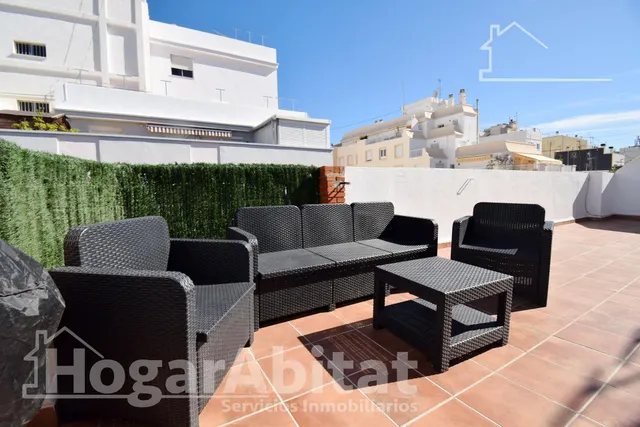 PRECIOSO ÁTICO REFORMADO Y TOTALMENTE EXTERIOR Y CON VISTAS AL PUERTO — 15