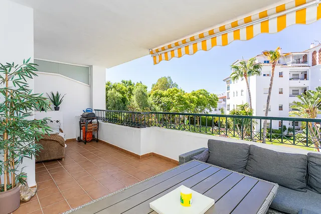 Apartamento 2 habitaciones 87m² en venta - Riviera del sol