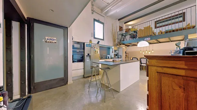 Dúplex en venta en Poble Nou — 44