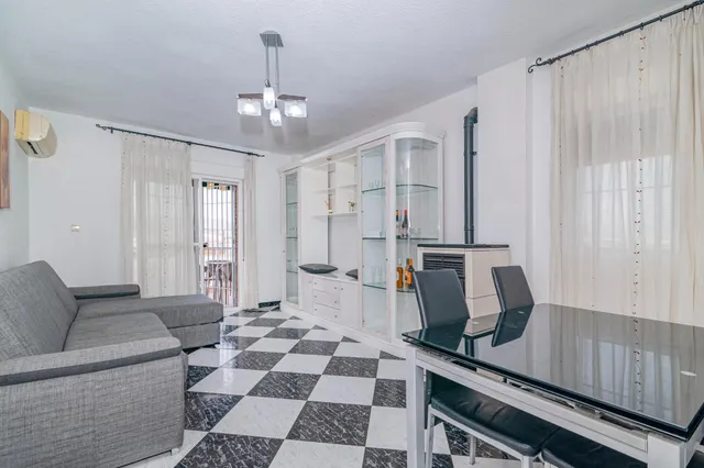Elegante Piso en la Exclusiva Zona Iliberis de Atarfe — 9