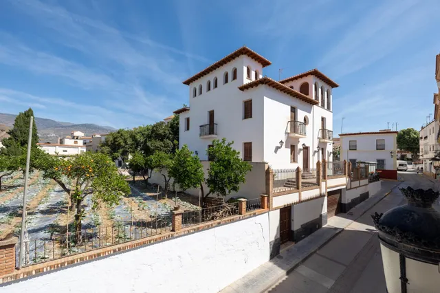 Espectacular e histórica casa señorial en el centro de Ugíjar — 34