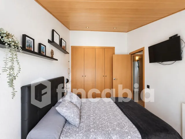 Dúplex con dos terrazas y aparcamiento en el centro de Santa Coloma de Farners — 36
