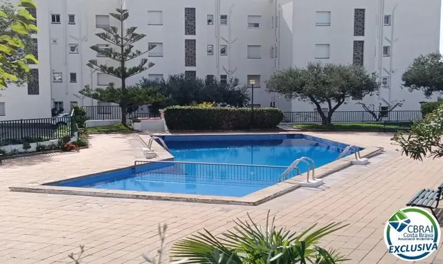 Bonito piso con vista mar en mas oliva Roses — 29