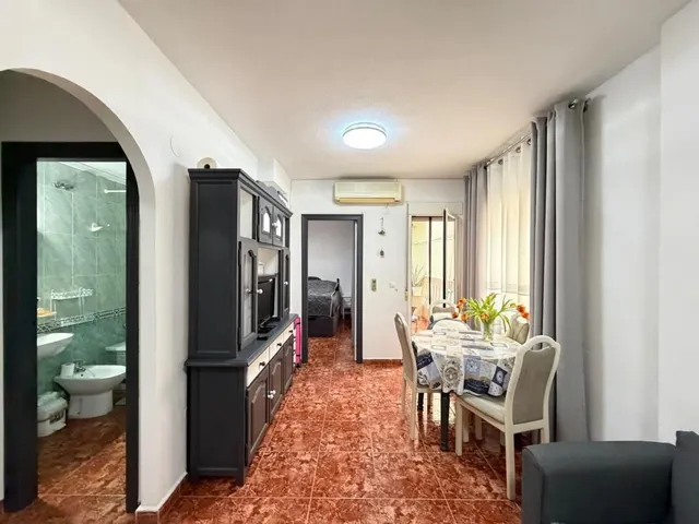 Apartamento 1 habitación 48m² en venta - Estacion de autobuses — 14