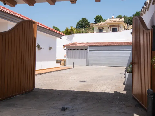 Fantástica Villa en una Planta en Estepona — 36