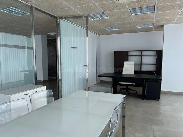 OFICINA VENTA 249000  678421372 — 4