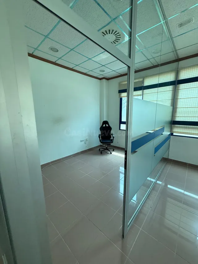 Oficina 1 habitación 130m² en alquiler - Campello Playa - foto 3