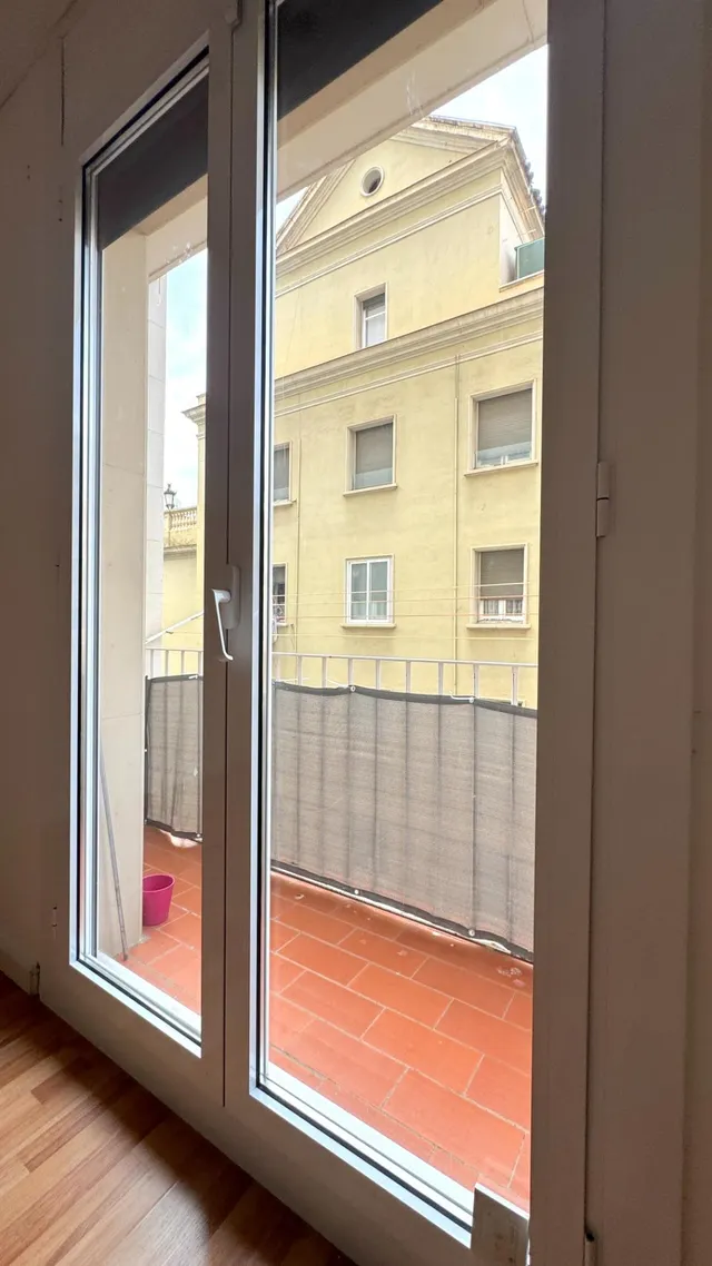 Piso Señorial en Balmes con  Doble Orientación — 41