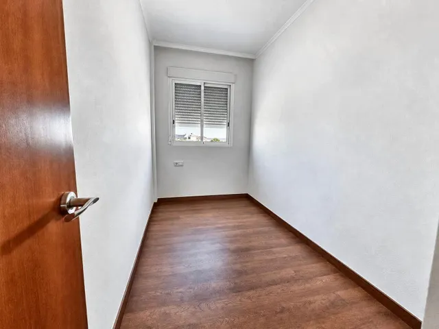 Casa adosada en alquiler con 2 terrazas y garaje doble. — 15