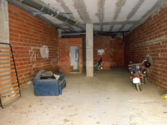 Local comercial 90m² en alquiler - Oliva - foto 2