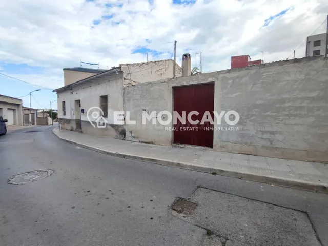Fantástica casa de pueblo para reformar a escasos metros del - foto 2