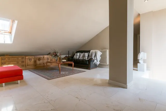 ESPECTACULAR ÁTICO DE 350 M2 EN EL CENTRO — 16