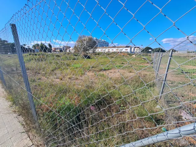 Se vende parcela en terreno urbanizable de 400 m2 en Carcaix - foto 4