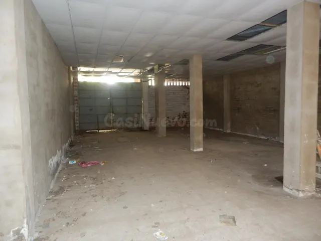 Local comercial en alquiler - Estación - foto 3
