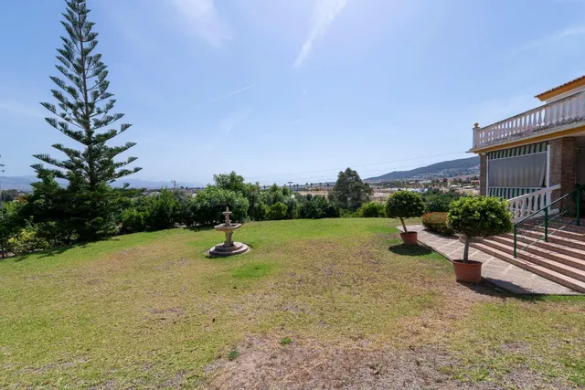 Chalet Independiente en Alhaurín de la Torre - foto 3