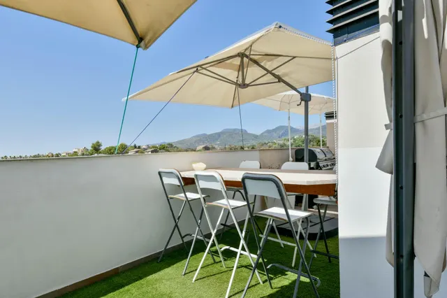 Precioso ático con terraza privada — 31
