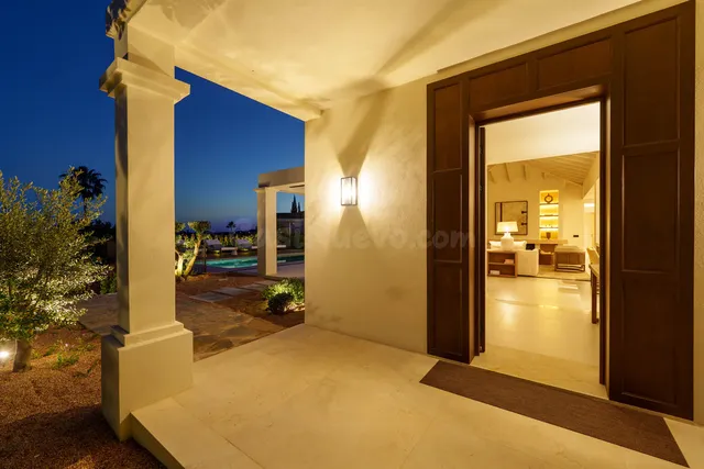 Chalet 4 habitaciones 241m² en venta - Marbella - foto 3
