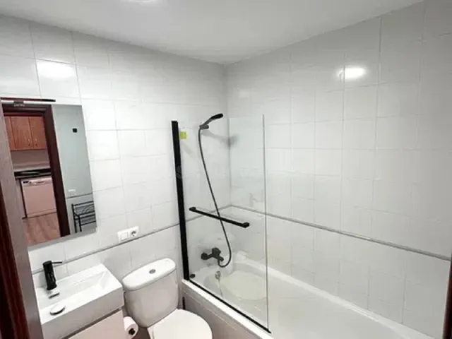 Apartamento 2 habitaciones 84m² en venta - Conde de Ureña-Gi - foto 3