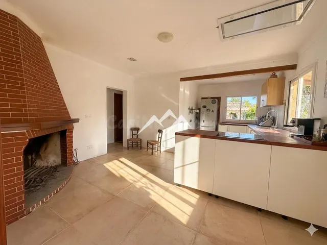 Finca rústica en Esporles con vivienda, amplios anexos y vis - foto 5