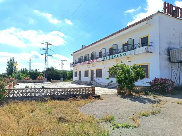 GRAN OPORTUNIDAD DE INVERSIÓN HOSTAL RESTAURANTE SIERRA DE S - foto 5