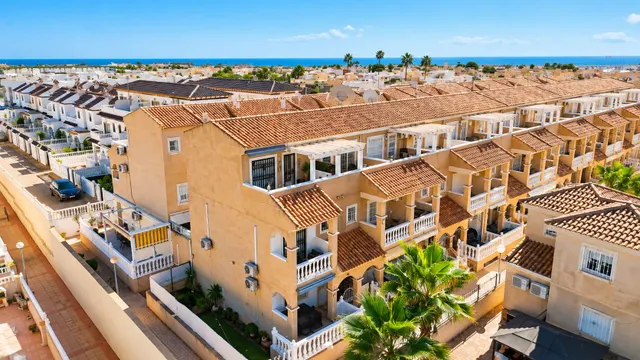 Casa 3 habitaciones 80m² en venta - Los Almendros-La Florida