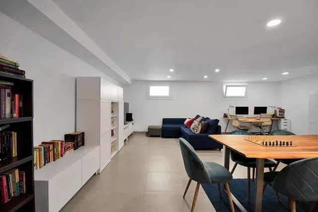 Alquiler de vivienda con jardín y piscina privada en casares costa — 22