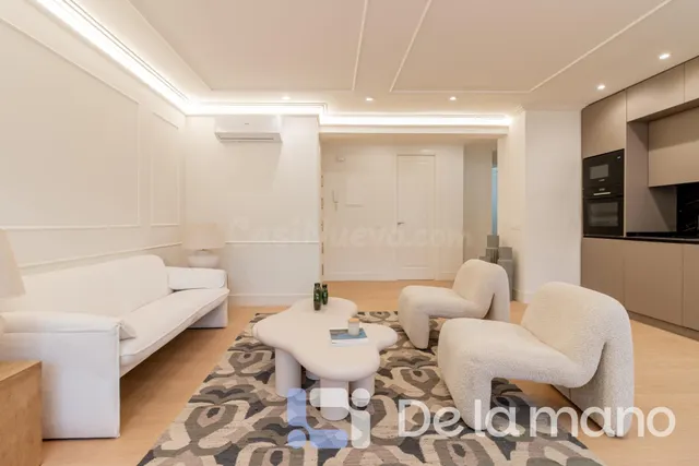 ELEGANTE PISO EN EL MEJOR BARRIO DE MADRID. - foto 3