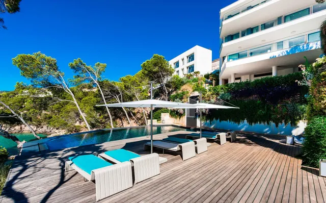 Villa Moderna + Casa de Invitados con ACCESO DIRECTO al Mar y impresionantes vistas al mar en CAMP DE MAR — 10