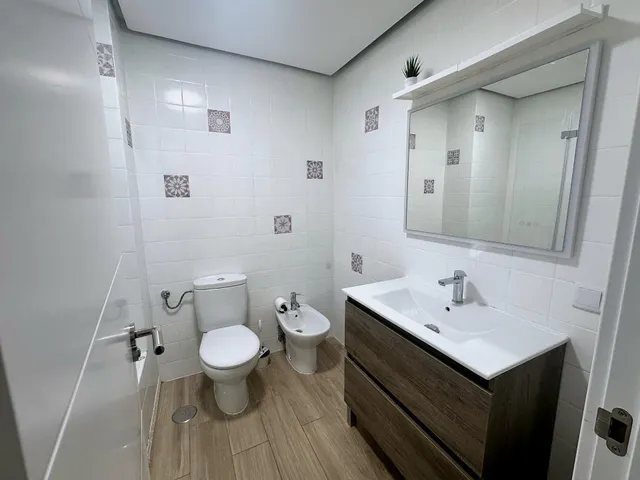 Habitación en alquiler en Zamora, Ensanche–Tres Cruces | 280 €/mes — 15
