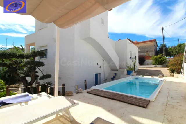¡IMPRESIONANTE CHALET INDEPENDIENTE CON PISCINA, JACUZZI, SA