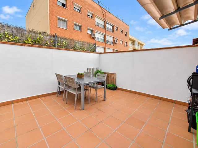 Vivienda esquinera con garaje — 9