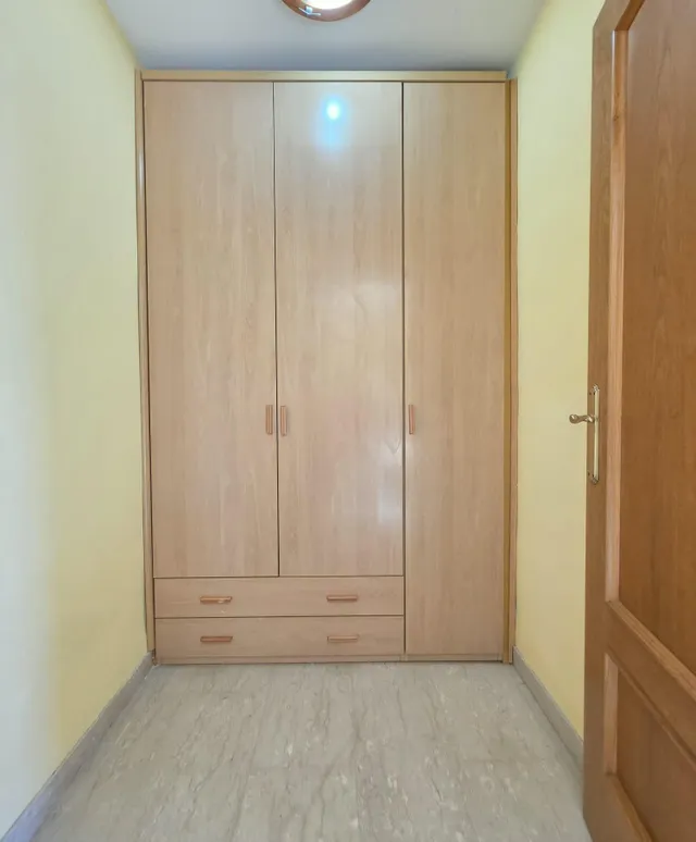 Chalet esquinero adosado en Vilafortuny — 33