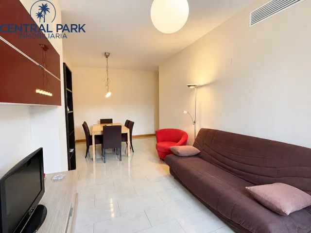 Vivienda en el centro de Salou, junto al paseo Miramar y clu - foto 5