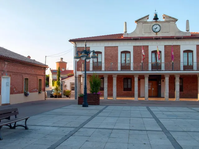 Oportunidad Única en el centro de Viana — 48