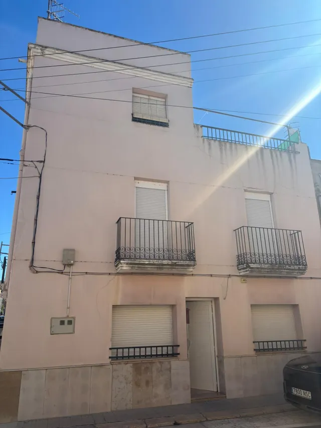 Casa de 194 m2 con 6 habitaciones y terraza en el centro de Bítem (Tortosa) — 33