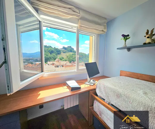 Se vende bonito piso en Etxebarri, Bilbao — 30