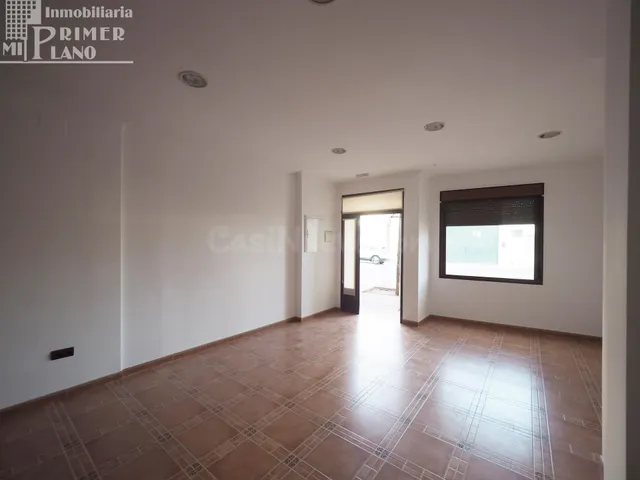Local Comercial en Alquiler en Calle Doña Crisanta, Tomellos - foto 4