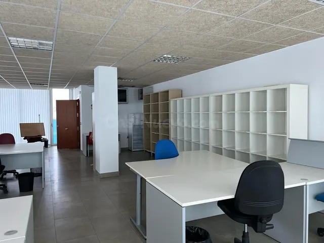 OFICINA VENTA 212000 678421372 — 3