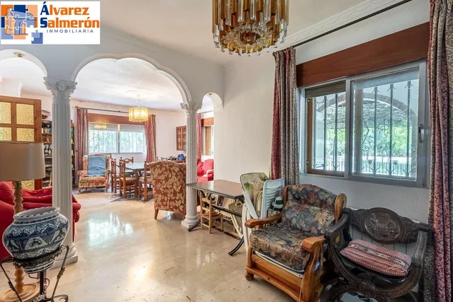 Espectacular Chalet en Ogijares - Ideal para Familias — 18