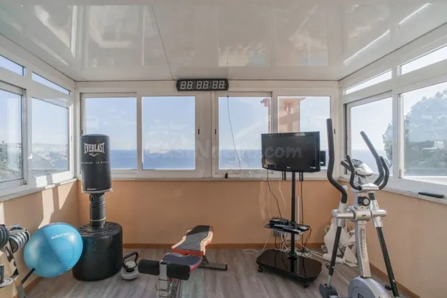 ***alquiler temporal ***espectacular chalet pareado con vista mar en puig de ros — 50